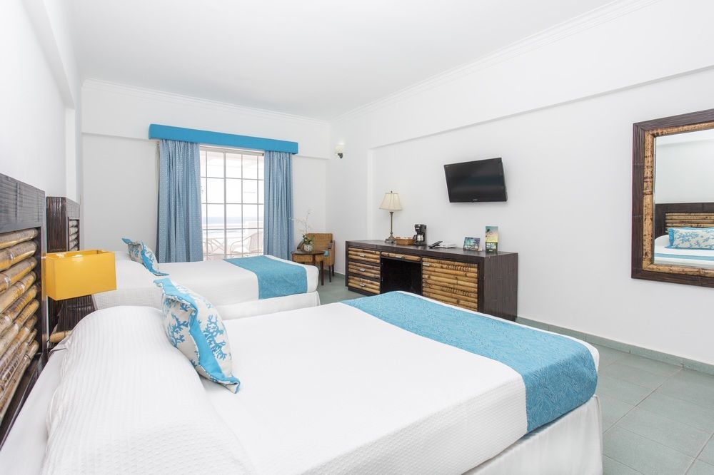 Be Live Experience Hamaca Beach Boca Chica Exterior photo